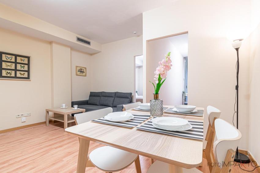 #10Oca7 - Apartamento En Vista Alegre Madrid Kültér fotó